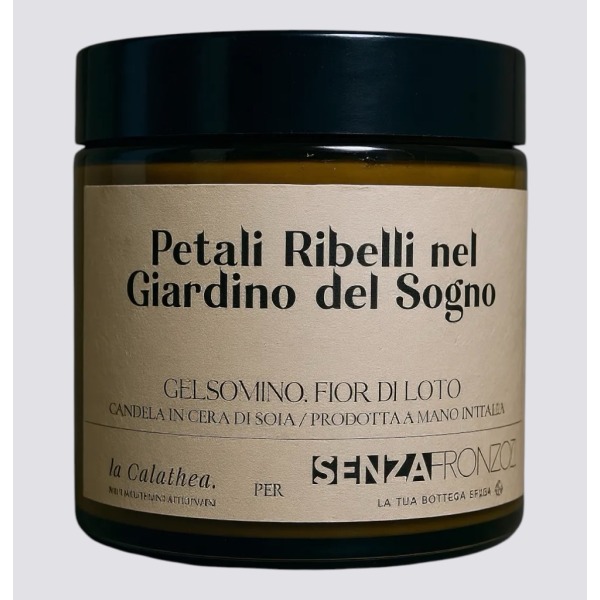 Petali Ribelli nel Giardino del Sogno – Candela Profumata 90g